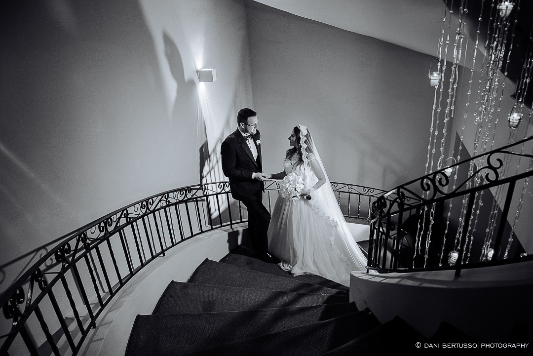 Casamento - Wedding - Destination wedding - Fotografia de Casamento - Fotógrafa de Casamentos em SP - Dani Bertusso - Igreja São José do Jardim Europa - Buffet Torres São Paulo