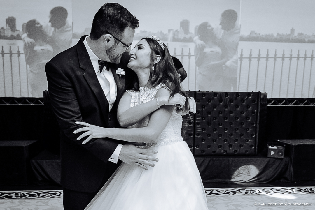 Casamento - Wedding - Destination wedding - Fotografia de Casamento - Fotógrafa de Casamentos em SP - Dani Bertusso - Igreja São José do Jardim Europa - Buffet Torres São Paulo