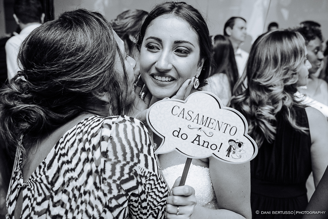 Casamento - Wedding - Destination wedding - Fotografia de Casamento - Fotógrafa de Casamentos em SP - Dani Bertusso - Igreja São José do Jardim Europa - Buffet Torres São Paulo