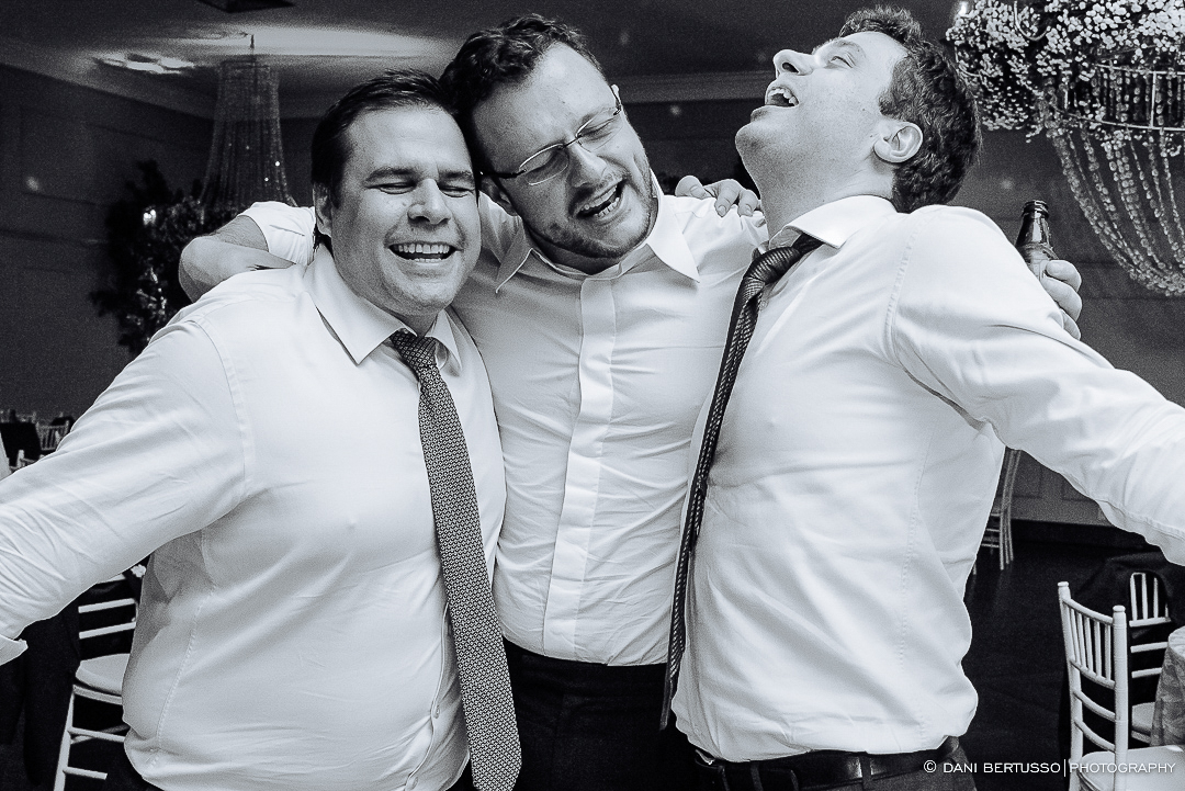 Casamento - Wedding - Destination wedding - Fotografia de Casamento - Fotógrafa de Casamentos em SP - Dani Bertusso - Igreja São José do Jardim Europa - Buffet Torres São Paulo