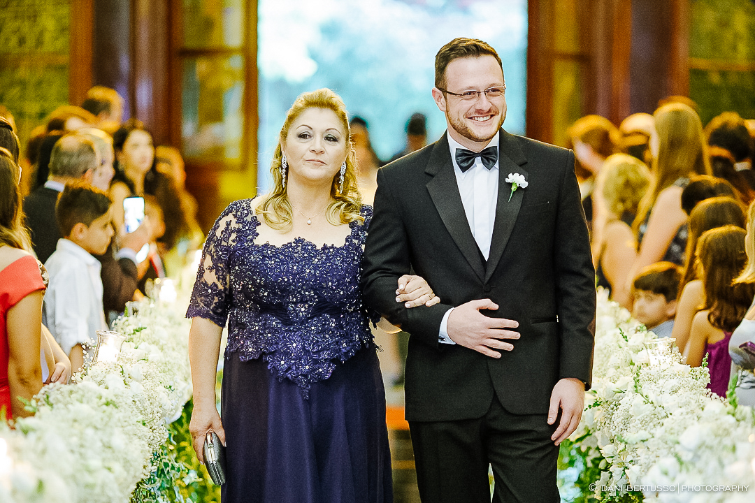 Casamento - Wedding - Destination wedding - Fotografia de Casamento - Fotógrafa de Casamentos em SP - Dani Bertusso - Igreja São José do Jardim Europa - Buffet Torres São Paulo