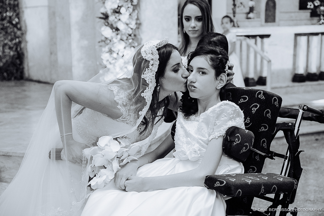 Casamento - Wedding - Destination wedding - Fotografia de Casamento - Fotógrafa de Casamentos em SP - Dani Bertusso - Igreja São José do Jardim Europa - Buffet Torres São Paulo