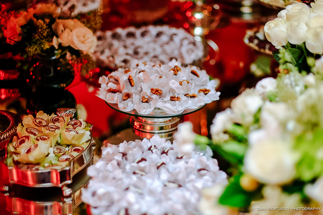 Decoração de Casamento - Wedding - Destination wedding - Fotografia de Casamento - Fotógrafa de Casamentos em SP - Dani Bertusso - Igreja São José do Jardim Europa - Buffet Torres São Paulo