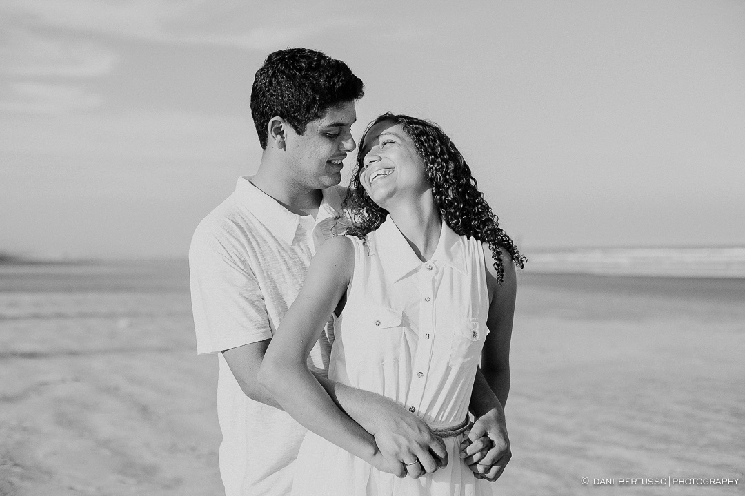 Ensaio fotográfico - Pre wedding - Destination wedding - Fotografia de Casamento - Fotografia de casais - Sessão de fotos na praia - Fotografa de Casamentos em São Paulo - Dani Bertusso