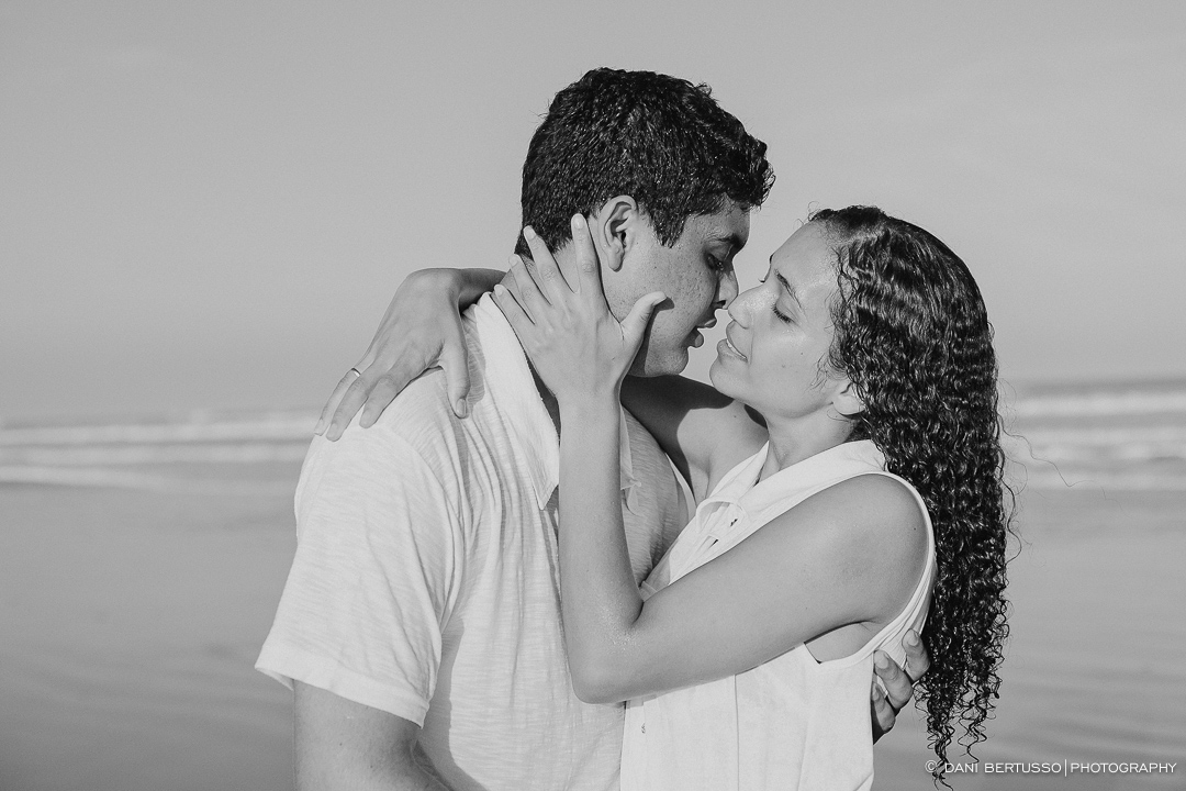 Ensaio fotográfico - Pre wedding - Destination wedding - Fotografia de Casamento - Fotografia de casais - Sessão de fotos na praia - Fotografa de Casamentos em São Paulo - Dani Bertusso