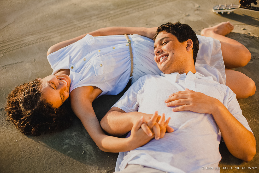Ensaio fotográfico - Pre wedding - Destination wedding - Fotografia de Casamento - Fotografia de casais - Sessão de fotos na praia - Fotografa de Casamentos em São Paulo - Dani Bertusso