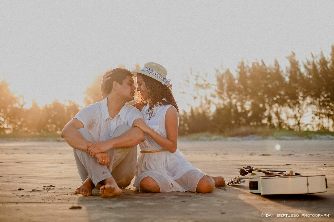 Ensaio fotográfico - Pre wedding - Destination wedding - Fotografia de Casamento - Fotografia de casais - Sessão de fotos na praia - Fotografa de Casamentos em São Paulo - Dani Bertusso