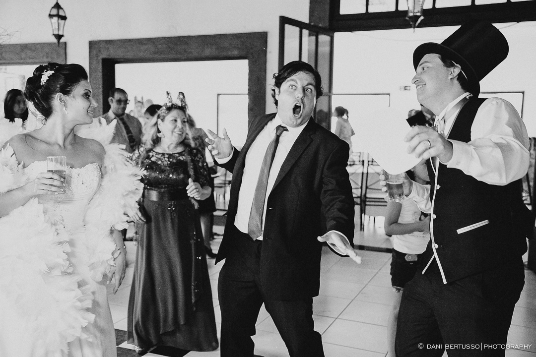Casamento - Wedding day - Destination wedding - Fotografia de Casamento - Fotógrafa de Casamentos em SP - Dani Bertusso - Igreja Aldeia da Serra - Espaço La Foret