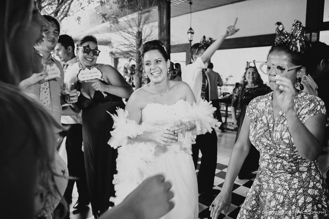 Casamento - Wedding day - Destination wedding - Fotografia de Casamento - Fotógrafa de Casamentos em SP - Dani Bertusso - Igreja Aldeia da Serra - Espaço La Foret
