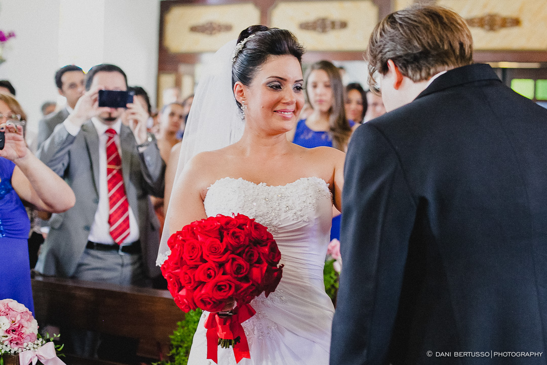 Casamento - Wedding day - Destination wedding - Fotografia de Casamento - Fotógrafa de Casamentos em SP - Dani Bertusso - Igreja Aldeia da Serra - Espaço La Foret