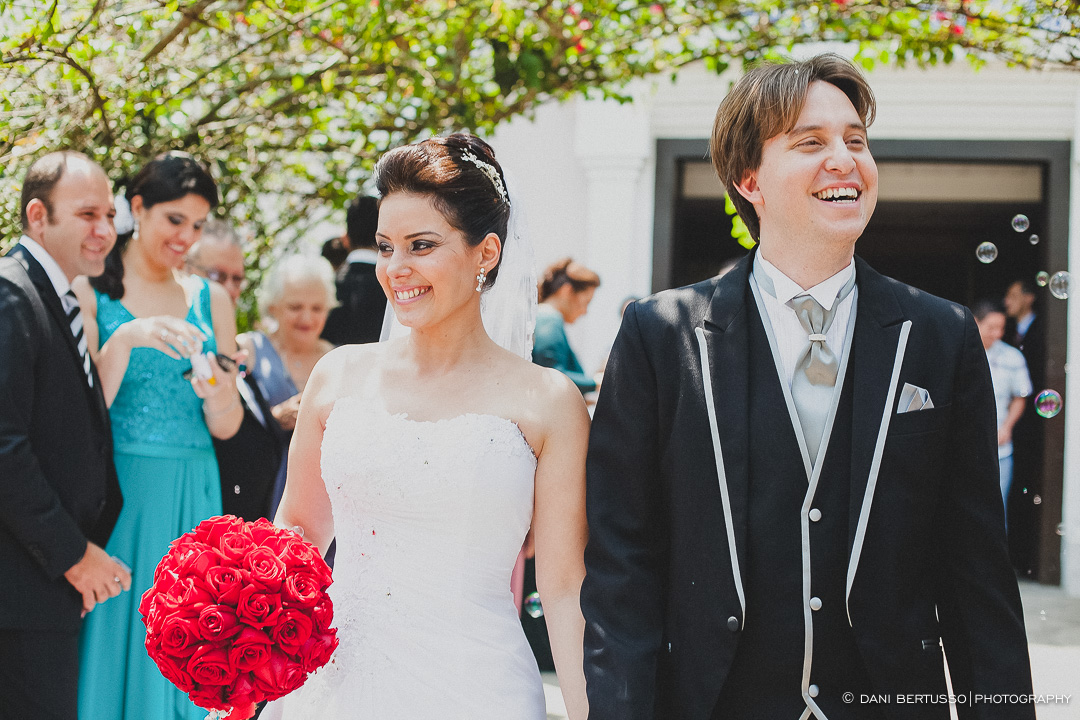 Casamento - Wedding day - Destination wedding - Fotografia de Casamento - Fotógrafa de Casamentos em SP - Dani Bertusso - Igreja Aldeia da Serra - Espaço La Foret