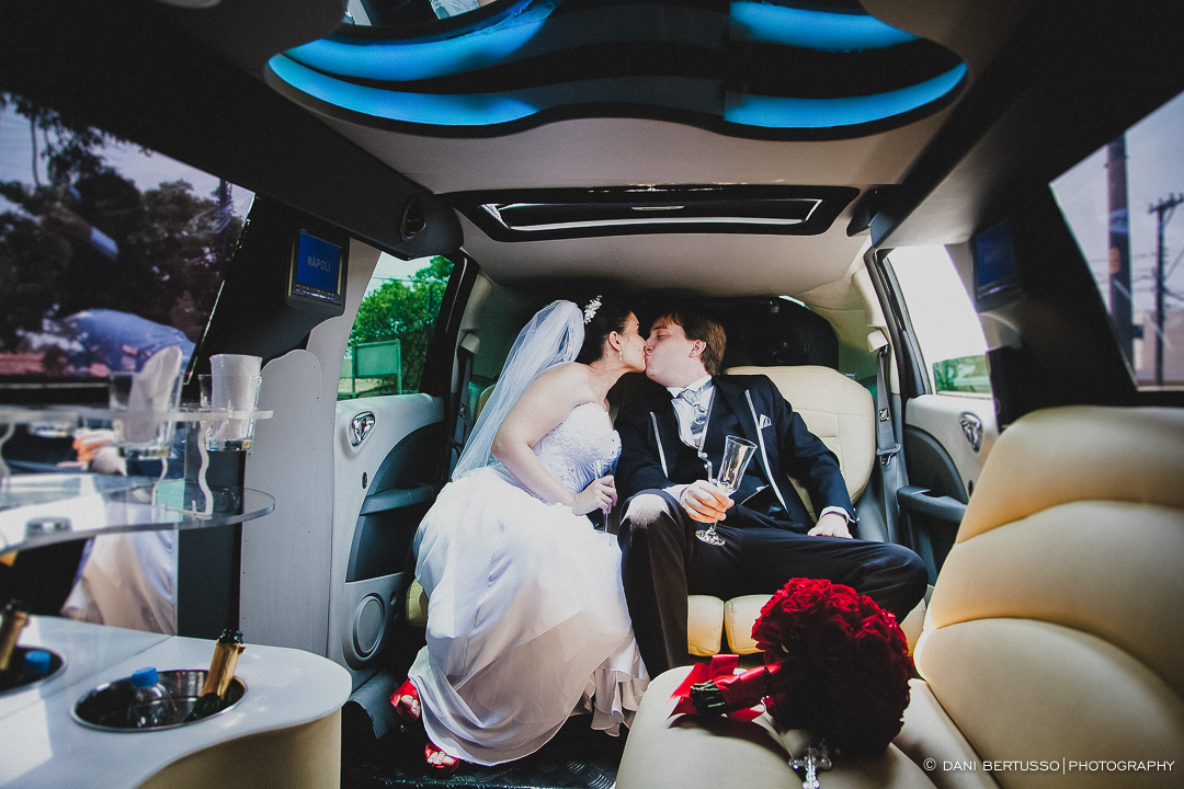 Casamento - Wedding day - Destination wedding - Fotografia de Casamento - Fotógrafa de Casamentos em SP - Dani Bertusso - Igreja Aldeia da Serra - Espaço La Foret