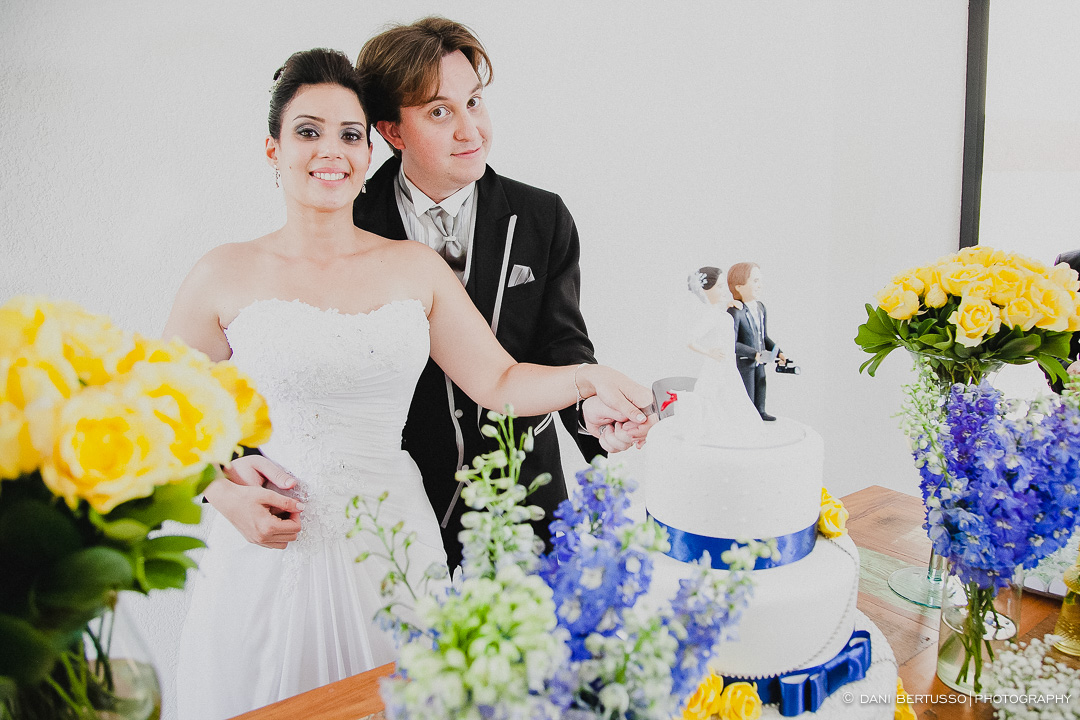 Casamento - Wedding day - Destination wedding - Fotografia de Casamento - Fotógrafa de Casamentos em SP - Dani Bertusso - Igreja Aldeia da Serra - Espaço La Foret