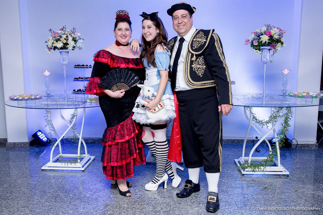 Fotografia Debutante - Festa de 15 Anos a fantasia – Fotografia de 15 Anos - Fotografia de Casamento - Fotógrafa de Casamentos e Família em SP - Dani Bertusso - São Paulo