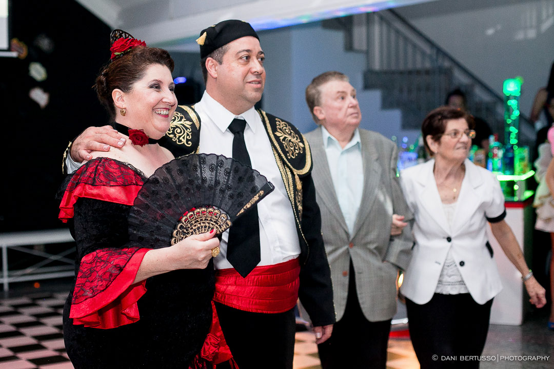 Fotografia Debutante - Festa de 15 Anos a fantasia – Fotografia de 15 Anos - Fotografia de Casamento - Fotógrafa de Casamentos e Família em SP - Dani Bertusso - São Paulo