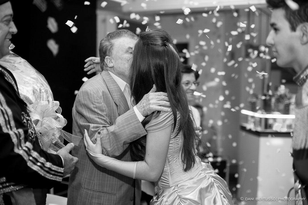 Fotografia Debutante - Festa de 15 Anos a fantasia – Fotografia de 15 Anos - Fotografia de Casamento - Fotógrafa de Casamentos e Família em SP - Dani Bertusso - São Paulo
