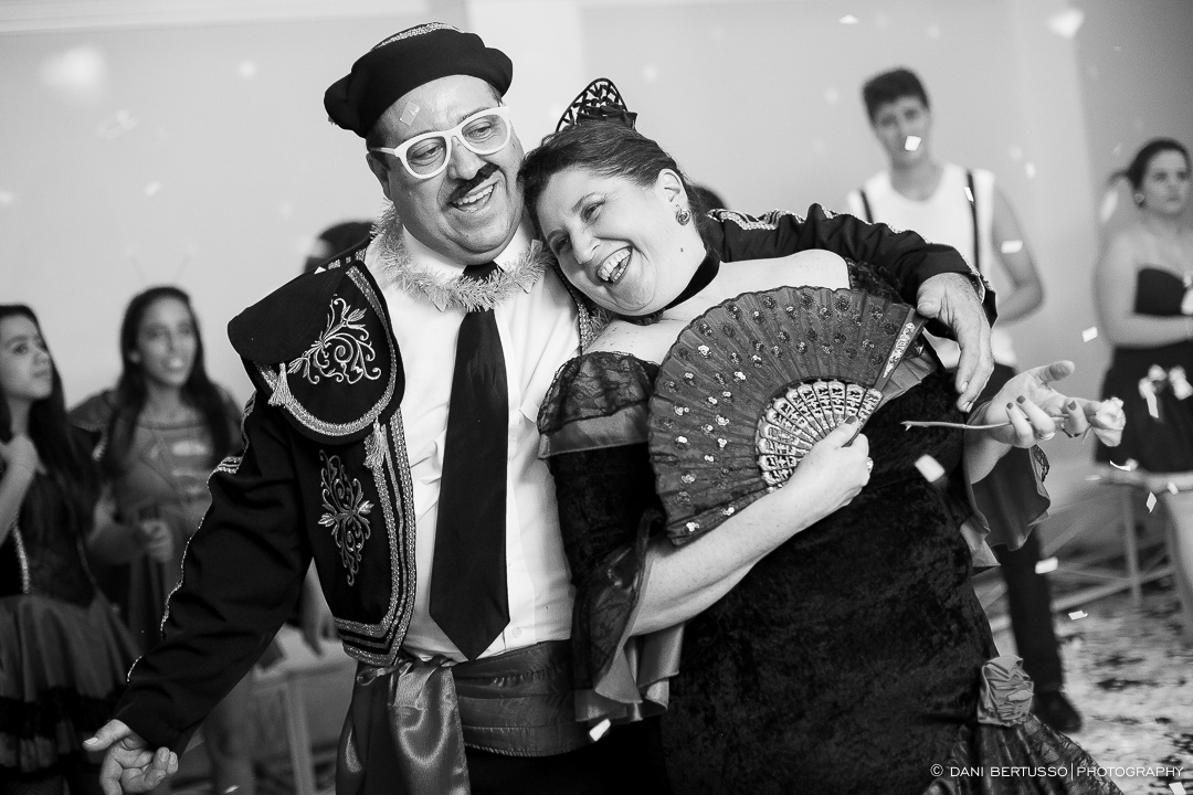 Fotografia Debutante - Festa de 15 Anos a fantasia – Fotografia de 15 Anos - Fotografia de Casamento - Fotógrafa de Casamentos e Família em SP - Dani Bertusso - São Paulo
