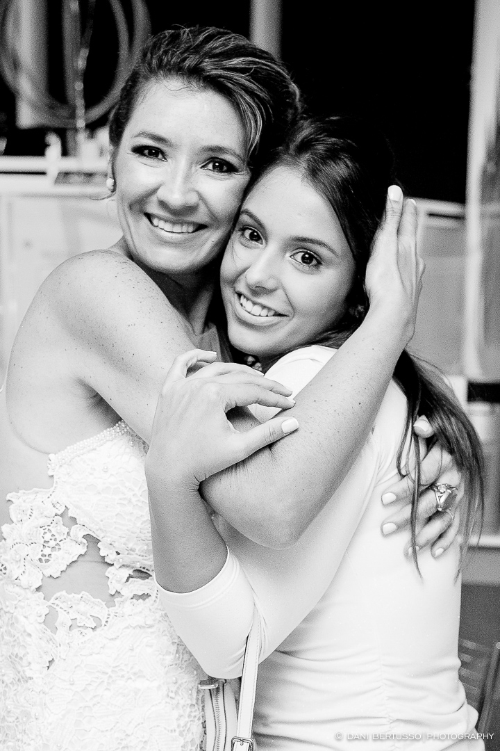 Fotografia de Aniversário Adulto - Festa com Bateria de Escola de Samba – Festa de 40 anos - Fotografia de Casamento - Fotógrafa de Casamentos e Família SP - Dani Bertusso - Buffet Max Mania São Paulo