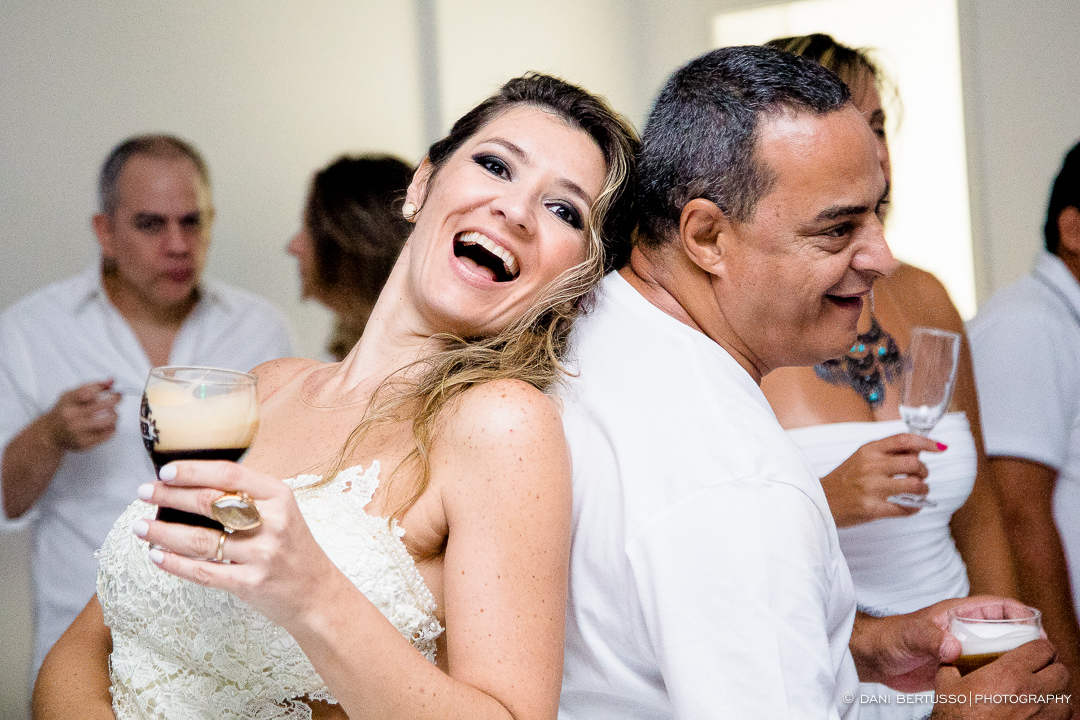 Fotografia de Aniversário Adulto - Festa com Bateria de Escola de Samba – Festa de 40 anos - Fotografia de Casamento - Fotógrafa de Casamentos e Família SP - Dani Bertusso - Buffet Max Mania São Paulo