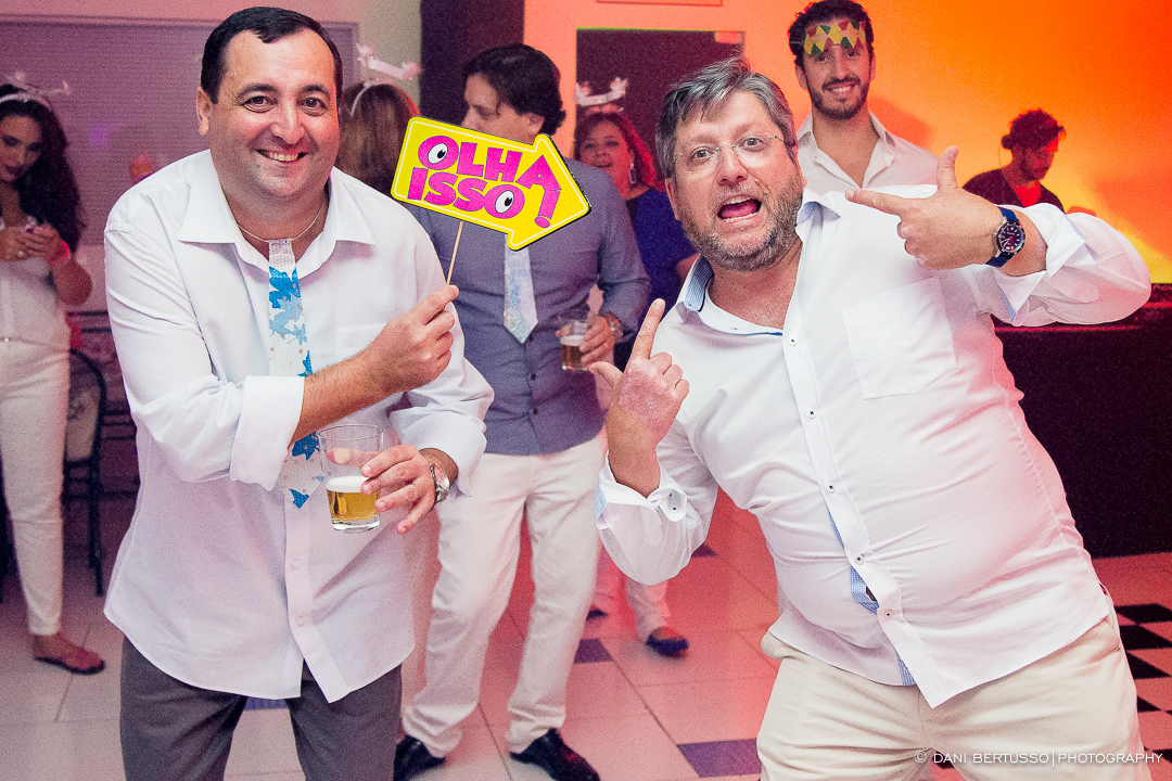 Fotografia de Aniversário Adulto - Festa com Bateria de Escola de Samba – Festa de 40 anos - Fotografia de Casamento - Fotógrafa de Casamentos e Família SP - Dani Bertusso - Buffet Max Mania São Paulo