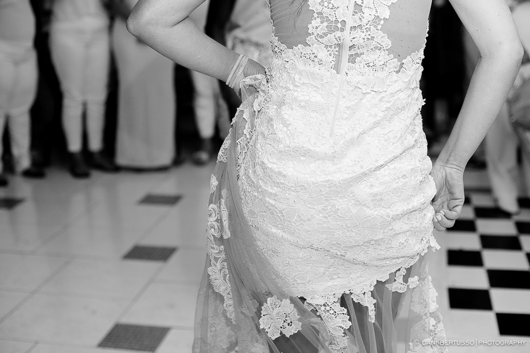 Fotografia de Aniversário Adulto - Festa com Bateria de Escola de Samba – Festa de 40 anos - Fotografia de Casamento - Fotógrafa de Casamentos e Família SP - Dani Bertusso - Buffet Max Mania São Paulo