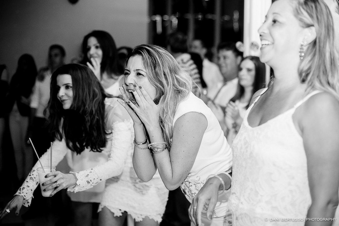 Fotografia de Aniversário Adulto - Festa com Bateria de Escola de Samba – Festa de 40 anos - Fotografia de Casamento - Fotógrafa de Casamentos e Família SP - Dani Bertusso - Buffet Max Mania São Paulo