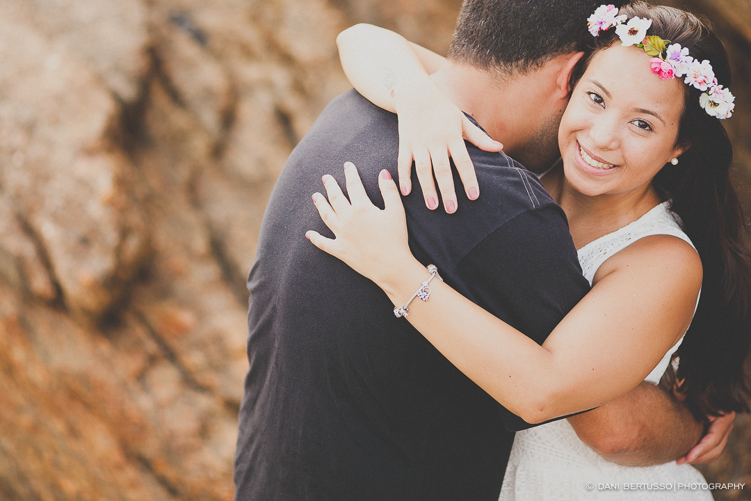 Ensaio fotográfico - Pre wedding - Destination wedding - Fotografia de Casamento - Fotos no Guarujá - Sessão de fotos na praia - Fotógrafa de Casamentos em SP - Dani Bertusso