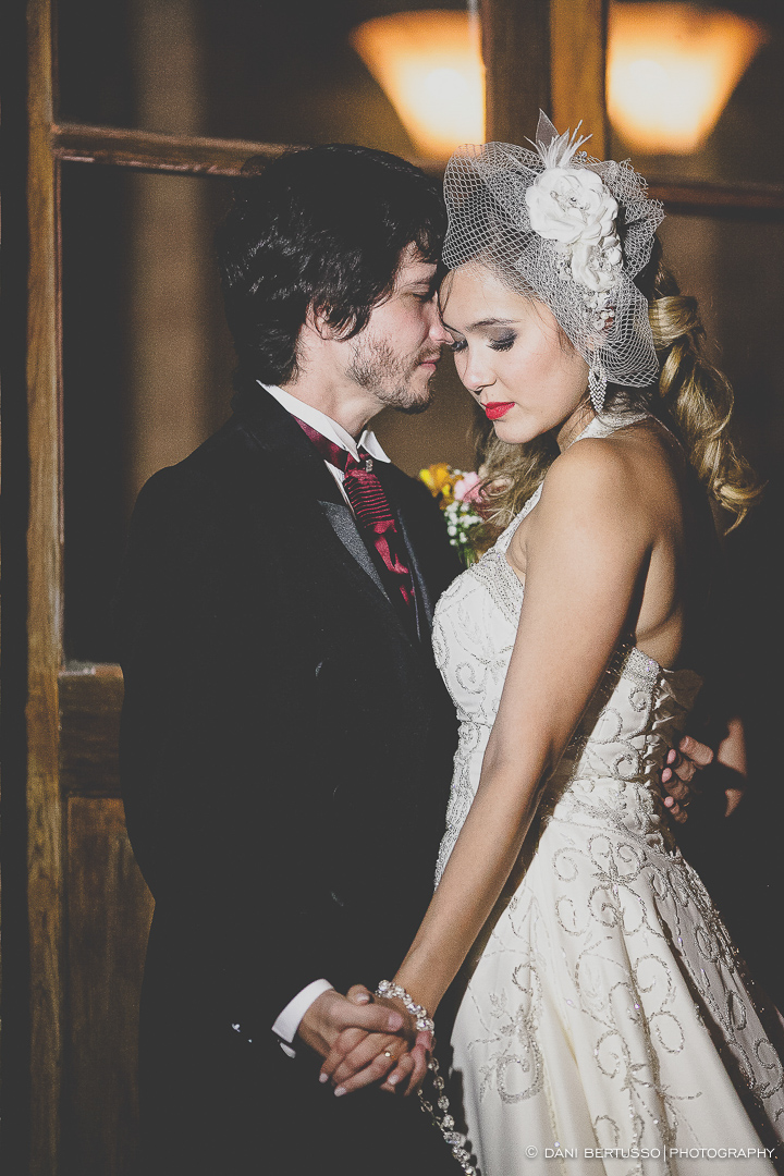 Casamento - Wedding - Destination wedding - Fotografia de Casamento - Fotógrafa de Casamentos em SP - Dani Bertusso - Buffet Torre Azul - Capela da Santa Casa de São Paulo