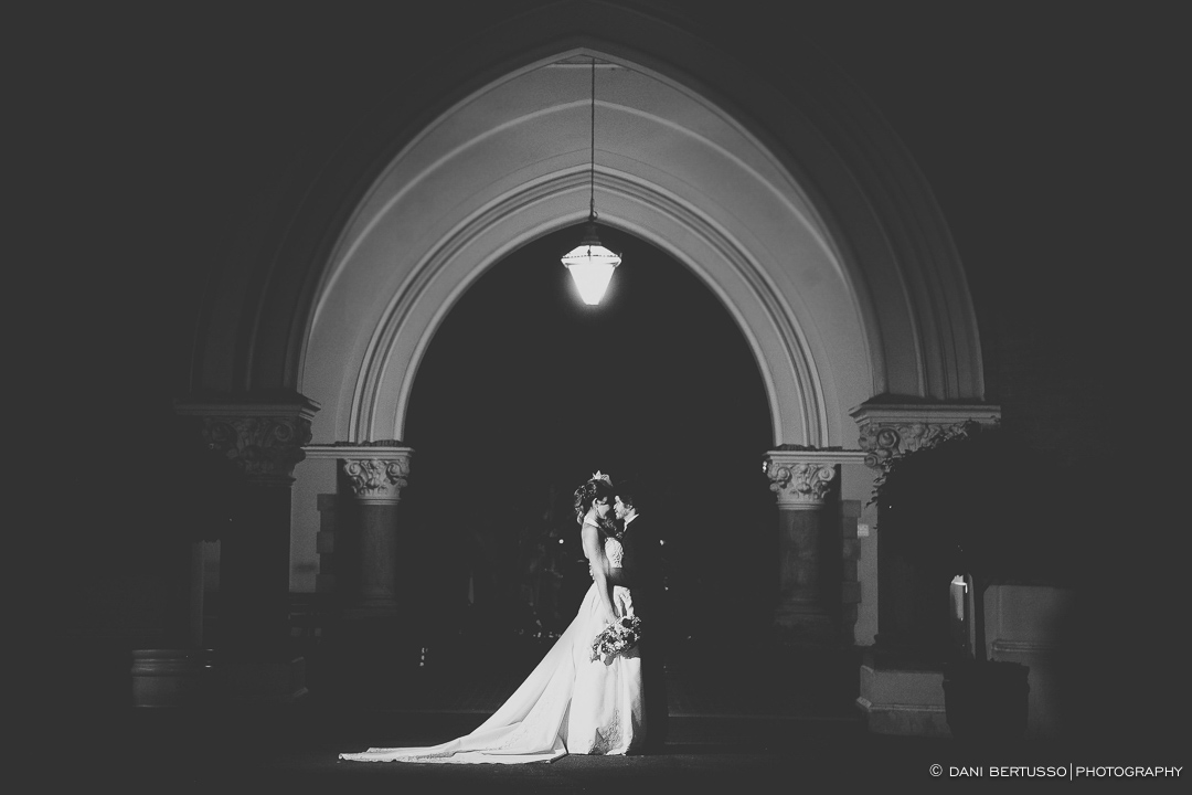 Casamento - Wedding - Destination wedding - Fotografia de Casamento - Fotógrafa de Casamentos em SP - Dani Bertusso - Buffet Torre Azul - Capela da Santa Casa de São Paulo