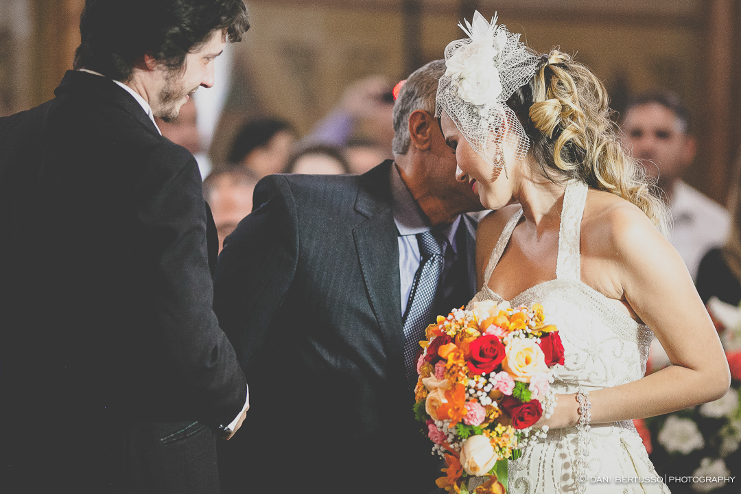 Casamento - Wedding - Destination wedding - Fotografia de Casamento - Fotógrafa de Casamentos em SP - Dani Bertusso - Buffet Torre Azul - Capela da Santa Casa de São Paulo