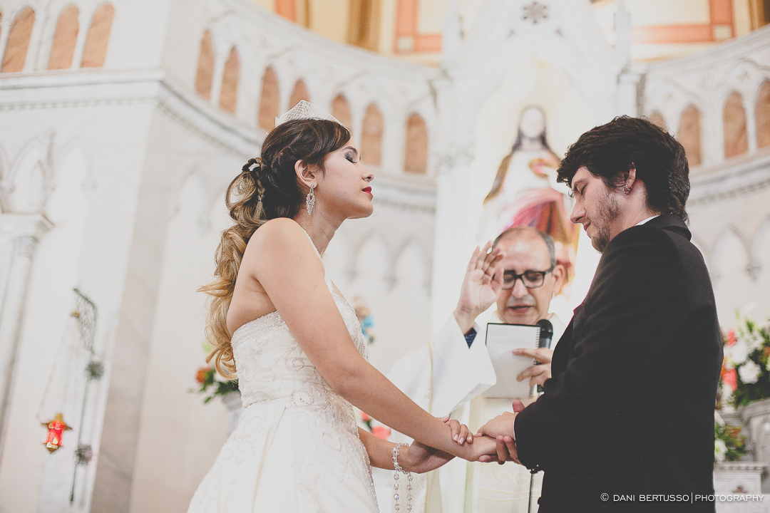 Casamento - Wedding - Destination wedding - Fotografia de Casamento - Fotógrafa de Casamentos em SP - Dani Bertusso - Buffet Torre Azul - Capela da Santa Casa de São Paulo