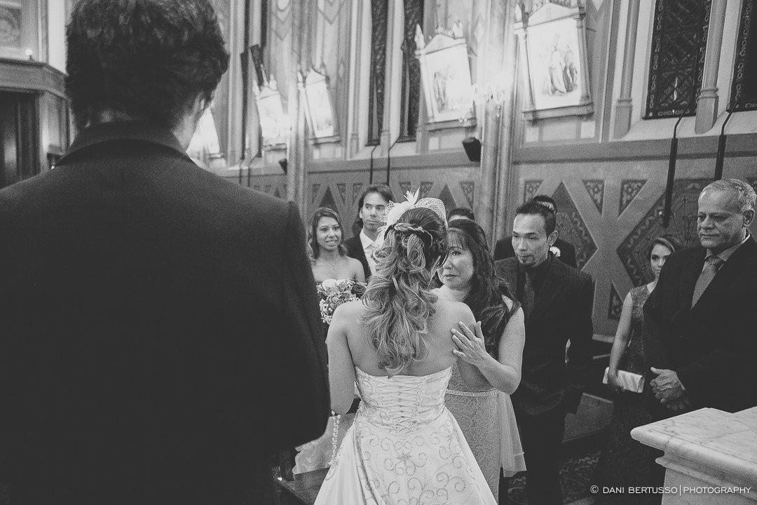 Casamento - Wedding - Destination wedding - Fotografia de Casamento - Fotógrafa de Casamentos em SP - Dani Bertusso - Buffet Torre Azul - Capela da Santa Casa de São Paulo