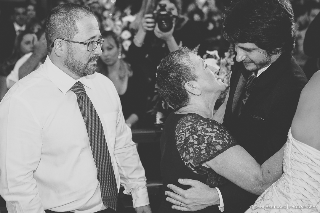 Casamento - Wedding - Destination wedding - Fotografia de Casamento - Fotógrafa de Casamentos em SP - Dani Bertusso - Buffet Torre Azul - Capela da Santa Casa de São Paulo