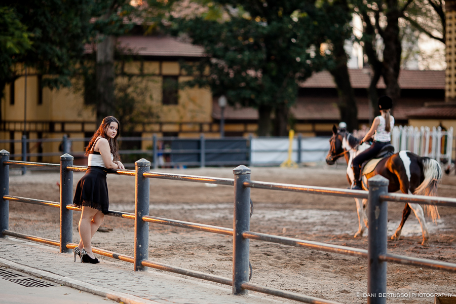 Ensaio fotográfico Feminino – Debutante - Fotografia de 15 Anos - Fotografia de Casamento - Sessão de fotos - Fotógrafa de Casamentos e Família em SP - Dani Bertusso - São Paulo