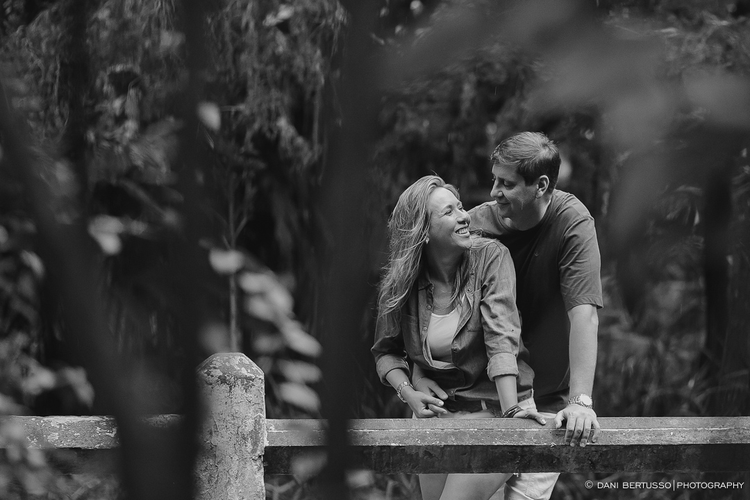 Ensaio fotográfico em São Paulo - Pre wedding - Destination wedding - Fotografia de Casamento - Sessão de fotos no Campo - Fotógrafa de Casamentos em SP - Dani Bertusso
