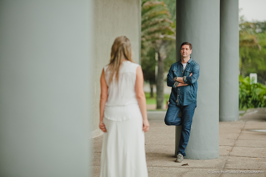Ensaio fotográfico em São Paulo - Pre wedding - Destination wedding - Fotografia de Casamento - Sessão de fotos no Campo - Fotógrafa de Casamentos em SP - Dani Bertusso
