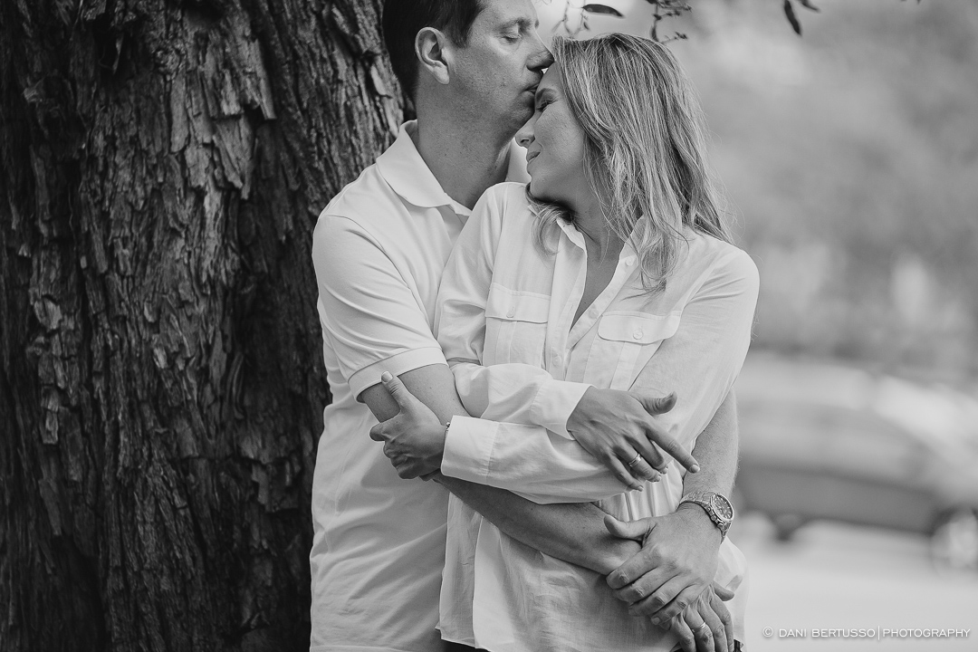 Ensaio fotográfico em São Paulo - Pre wedding - Destination wedding - Fotografia de Casamento - Sessão de fotos no Campo - Fotógrafa de Casamentos em SP - Dani Bertusso