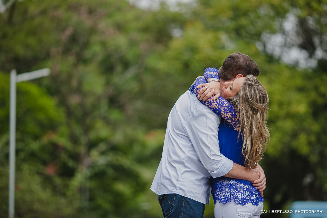 Ensaio fotográfico em São Paulo - Pre wedding - Destination wedding - Fotografia de Casamento - Sessão de fotos no Campo - Fotógrafa de Casamentos em SP - Dani Bertusso