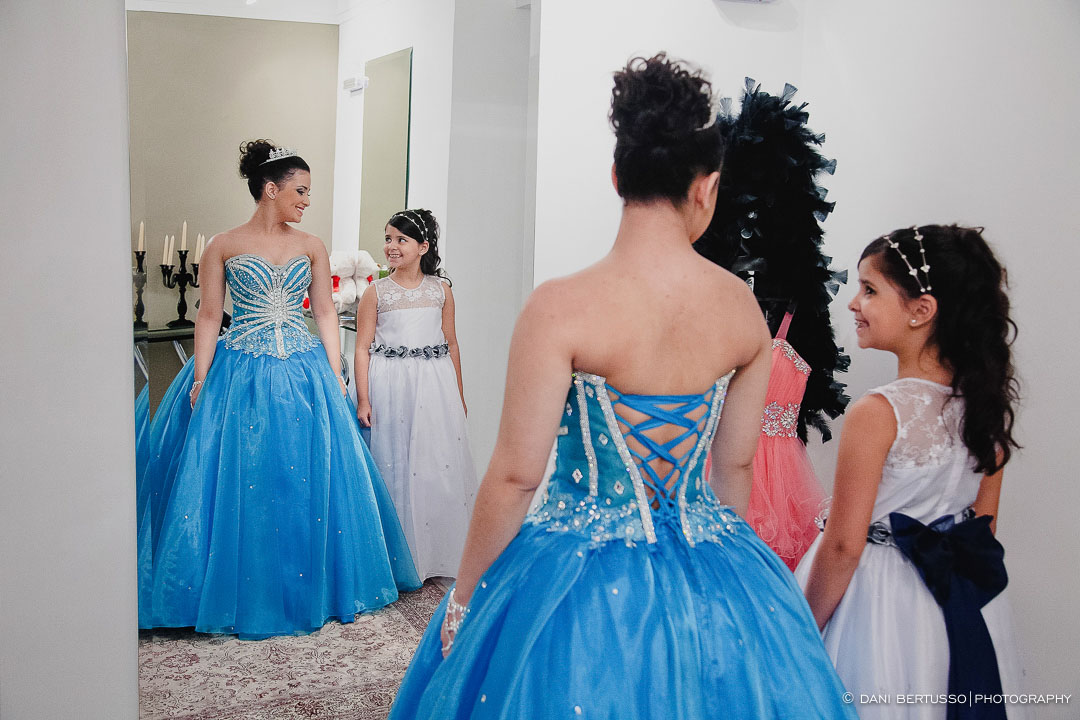Fotografia Debutante - Festa de 15 Anos a fantasia – Fotografia de 15 Anos - Fotografia de Casamento - Fotógrafa de Casamentos e Família em SP - Dani Bertusso - Espaço Rafima - Osasco