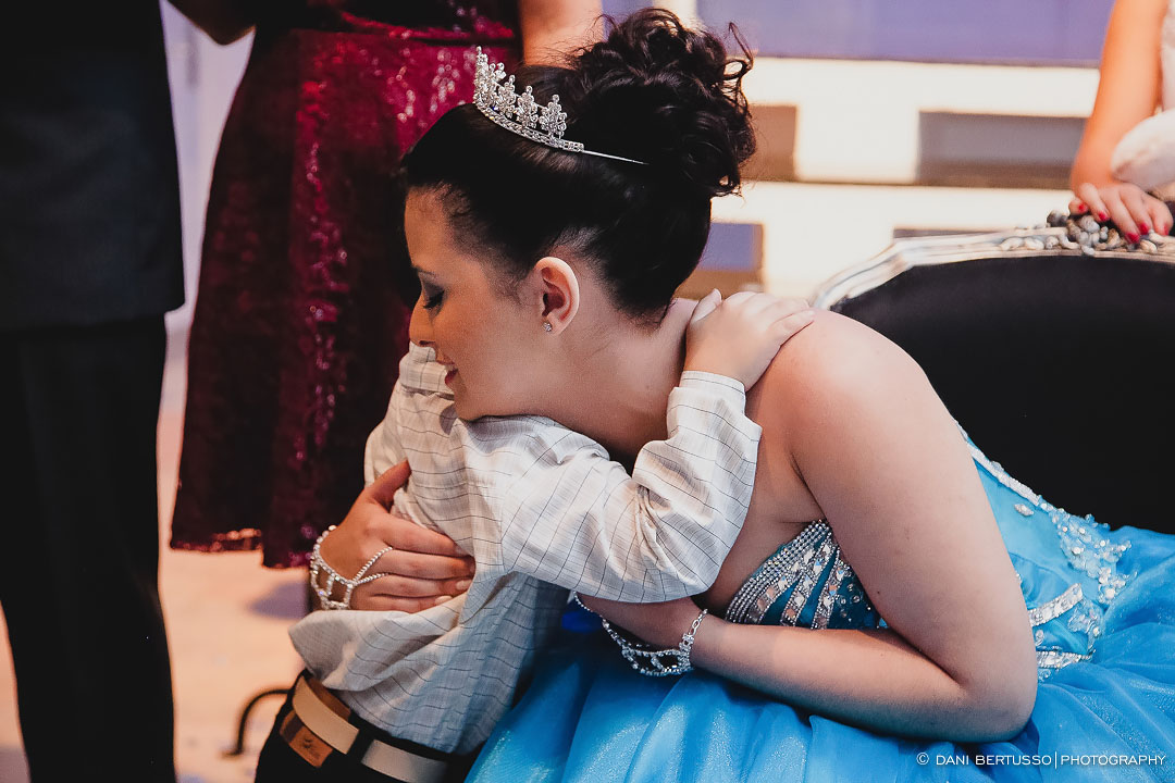Fotografia Debutante - Festa de 15 Anos a fantasia – Fotografia de 15 Anos - Fotografia de Casamento - Fotógrafa de Casamentos e Família em SP - Dani Bertusso - Espaço Rafima - Osasco