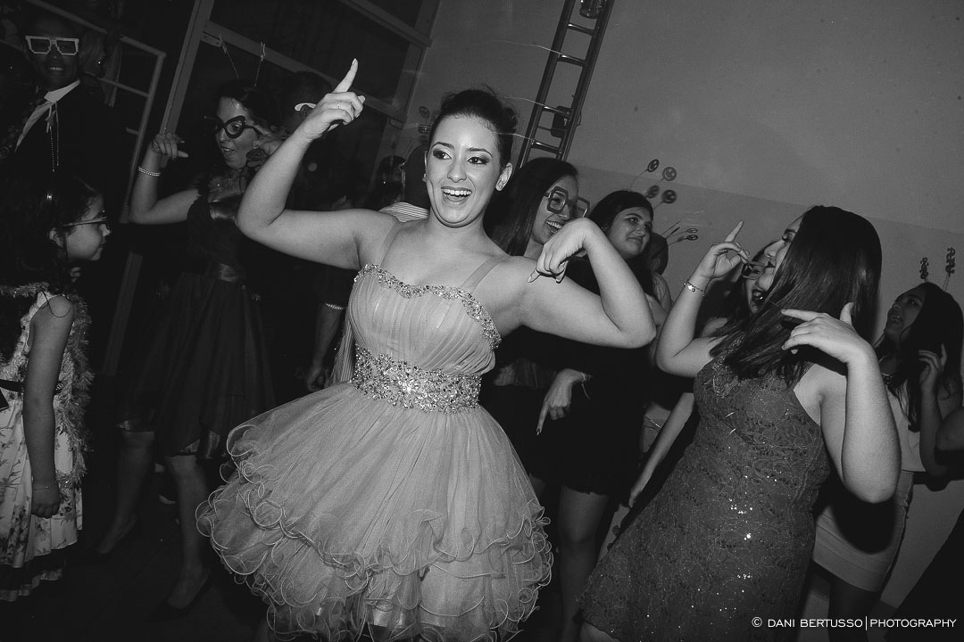 Fotografia Debutante - Festa de 15 Anos a fantasia – Fotografia de 15 Anos - Fotografia de Casamento - Fotógrafa de Casamentos e Família em SP - Dani Bertusso - Espaço Rafima - Osasco