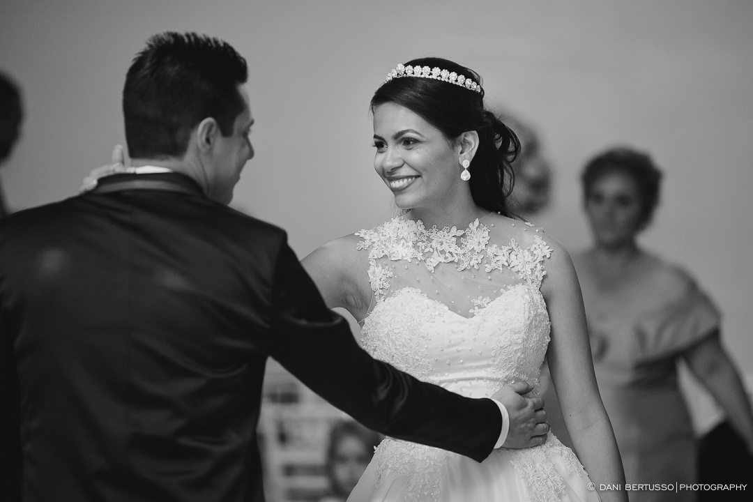 Wedding - Destination wedding - Fotografia de Casamento - Fotógrafa de Casamentos SP - Dani Bertusso - Igreja Nossa Senhora do Carmo Santo André - Buffet Evento Perfeito Mansão Viermont São Paulo