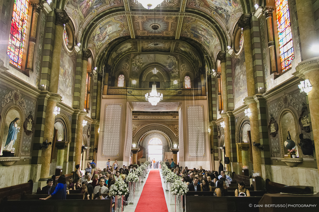 Wedding - Destination wedding - Fotografia de Casamento - Fotógrafa de Casamentos SP - Dani Bertusso - Igreja Nossa Senhora do Carmo Santo André - Buffet Evento Perfeito Mansão Viermont São Paulo