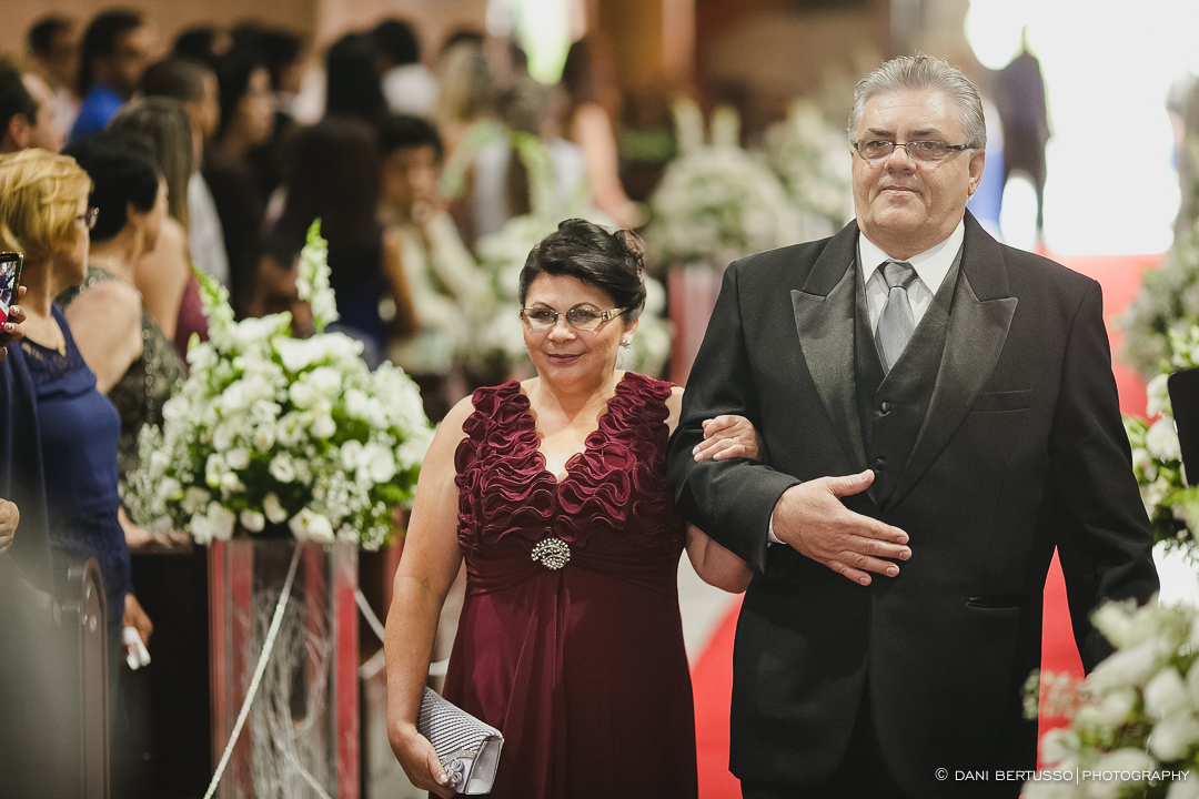 Wedding - Destination wedding - Fotografia de Casamento - Fotógrafa de Casamentos SP - Dani Bertusso - Igreja Nossa Senhora do Carmo Santo André - Buffet Evento Perfeito Mansão Viermont São Paulo