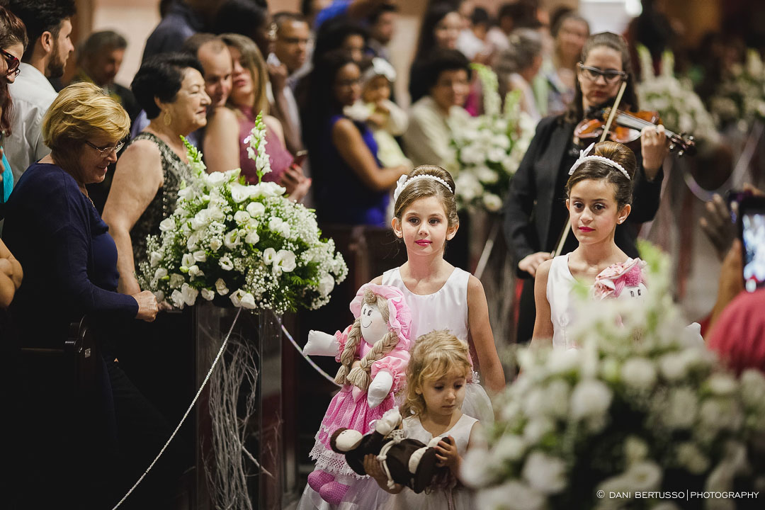 Wedding - Destination wedding - Fotografia de Casamento - Fotógrafa de Casamentos SP - Dani Bertusso - Igreja Nossa Senhora do Carmo Santo André - Buffet Evento Perfeito Mansão Viermont São Paulo