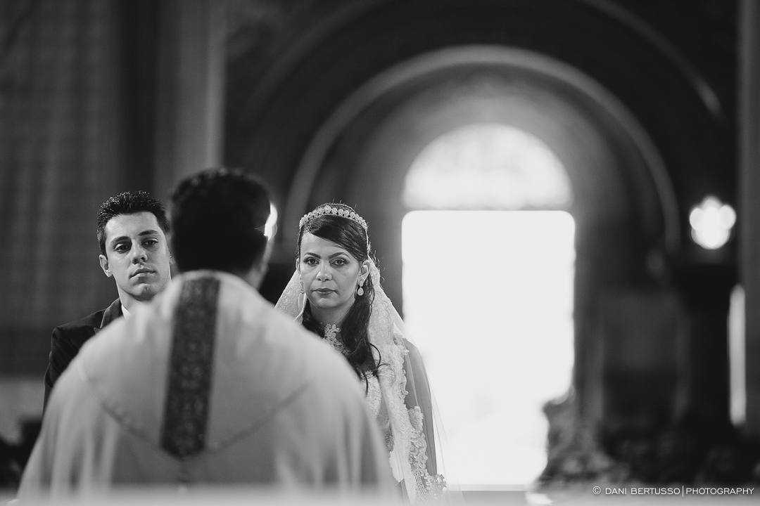 Wedding - Destination wedding - Fotografia de Casamento - Fotógrafa de Casamentos SP - Dani Bertusso - Igreja Nossa Senhora do Carmo Santo André - Buffet Evento Perfeito Mansão Viermont São Paulo