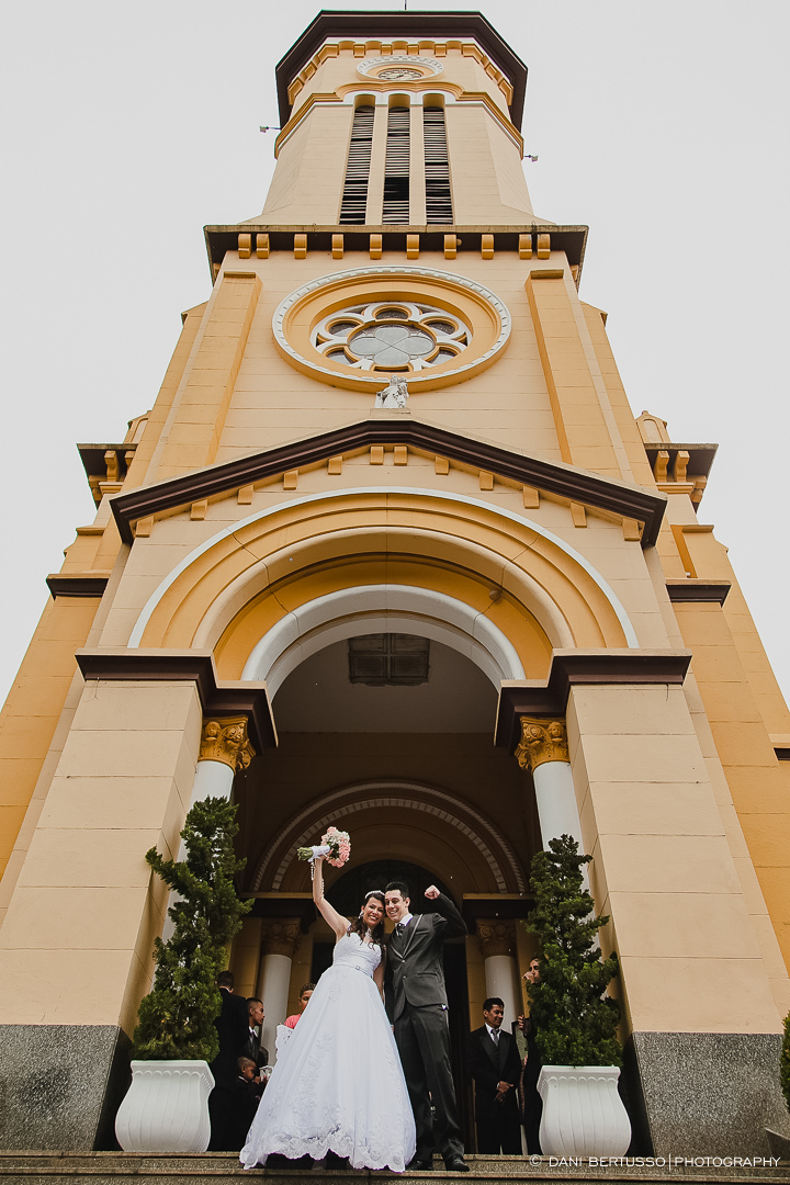 Wedding - Destination wedding - Fotografia de Casamento - Fotógrafa de Casamentos SP - Dani Bertusso - Igreja Nossa Senhora do Carmo Santo André - Buffet Evento Perfeito Mansão Viermont São Paulo