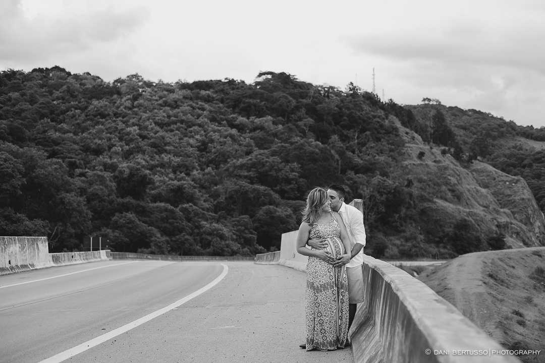 Ensaio fotográfico Gestante – Fotografia de grávidas - Fotografia de Casamento - Sessão de fotos no campo - Fotógrafa de Casamentos e Família em SP - Dani Bertusso - São Roque