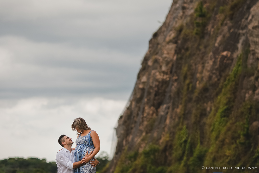 Ensaio fotográfico Gestante – Fotografia de grávidas - Fotografia de Casamento - Sessão de fotos no campo - Fotógrafa de Casamentos e Família em SP - Dani Bertusso - São Roque