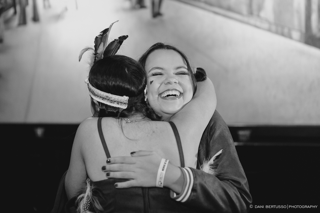 Fotografia Debutante - Festa de 15 Anos a fantasia – Fotografia de 15 Anos - Fotografia de Casamento - Fotógrafa de Casamentos e Família em SP - Dani Bertusso - Espaço Octo Street - Pub Vila Madalena